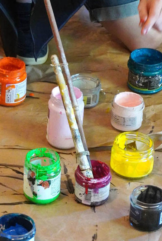 atelier d'arts plastique pour adultes, photo, peinture, art, pastel, action painting, création, jouons à l'art, jouons a peindre